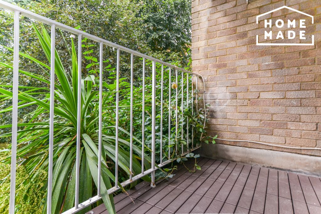 Property photo 2 of 10 Dsc_020016299892701630006769.Jpg