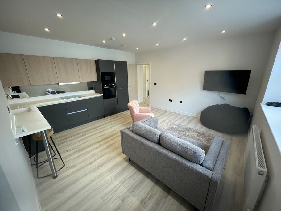 Property photo 3 of 9 Jpg