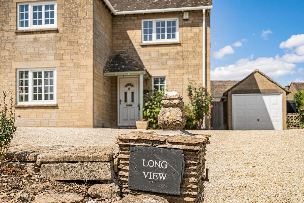 Property photo 1 of 18 13_88936