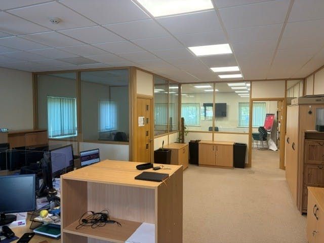 Property photo 3 of 5 Img004.Jpg