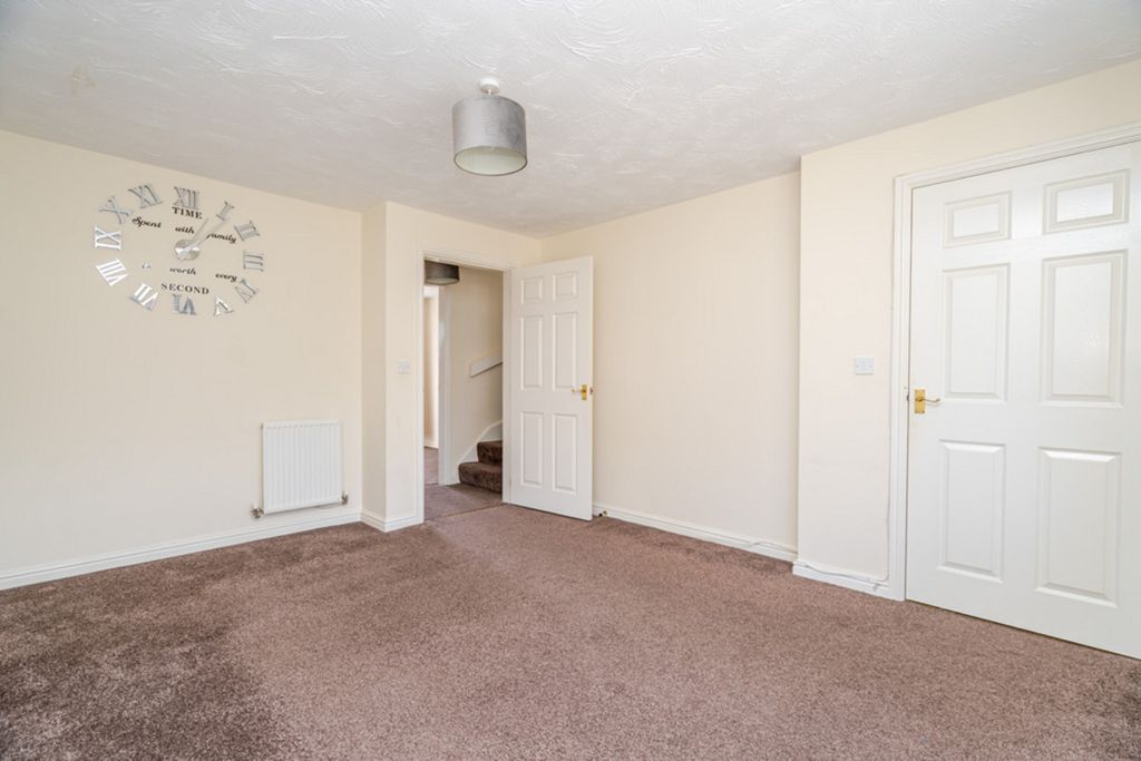 Property photo 3 of 22