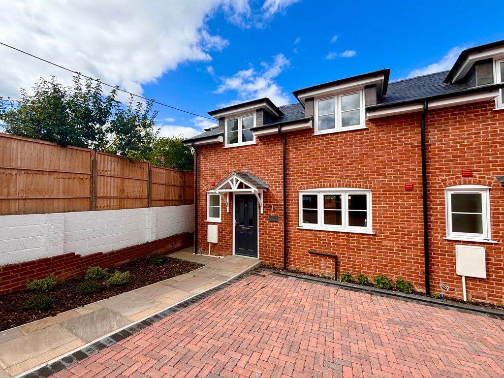 Property photo 1 of 17 1