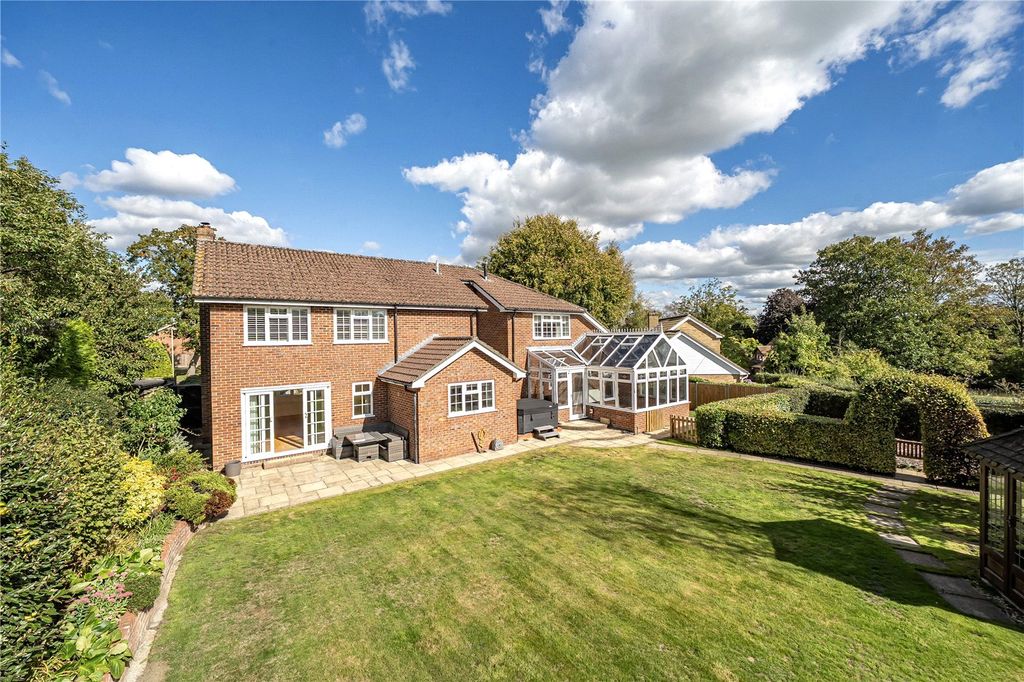 Property photo 2 of 24 Rear Garden