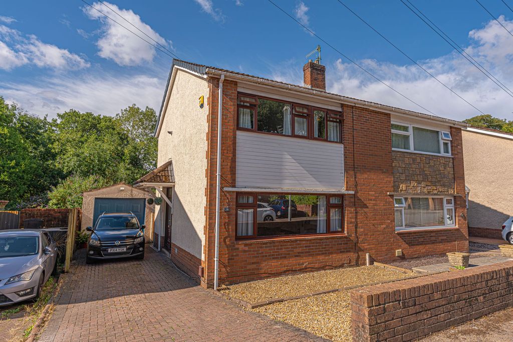 Property photo 1 of 25