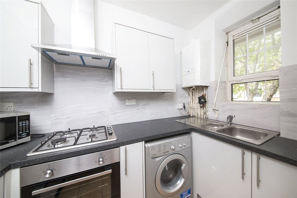 Property photo 2 of 5 Picture No. 47