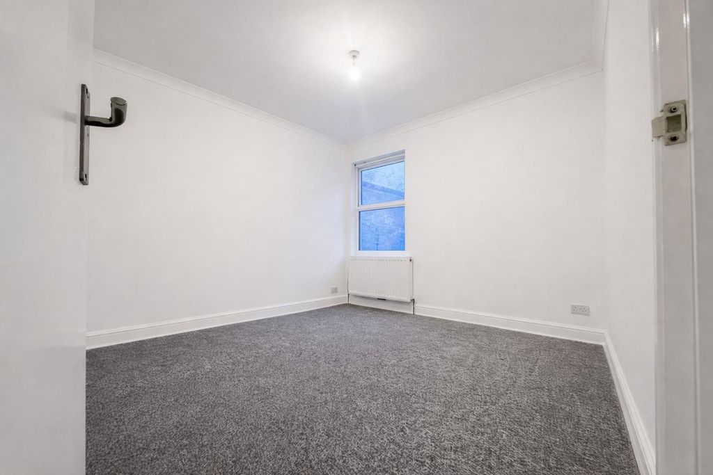 Property photo 3 of 7 Photo-2026-02-07-16-56-49 3.Jpg