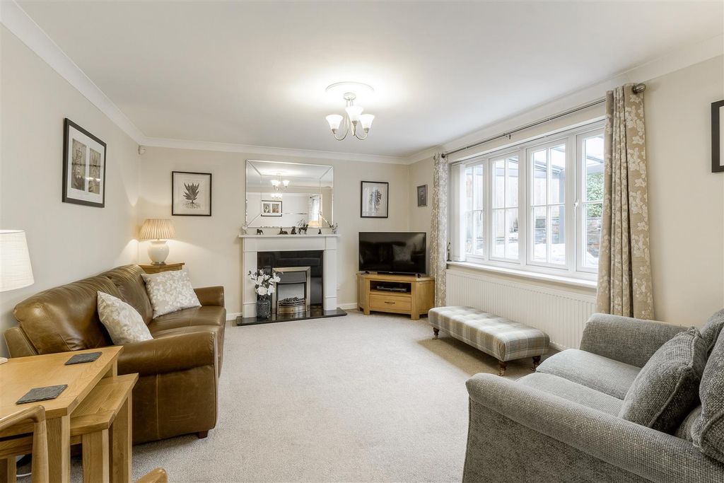 Property photo 2 of 15 Living Room