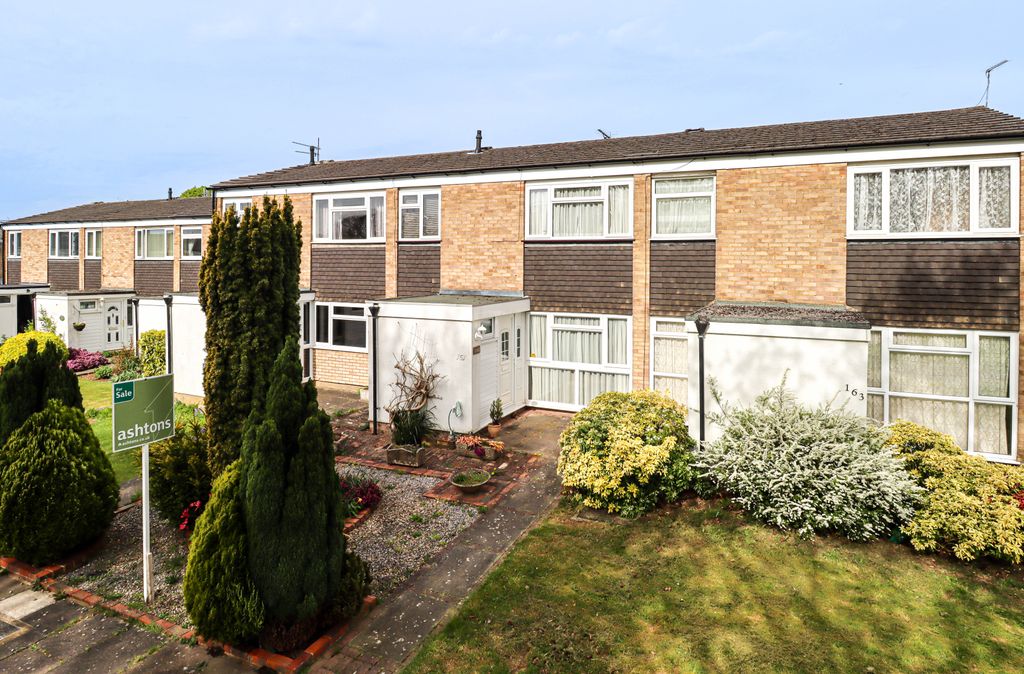 Property photo 1 of 18 External