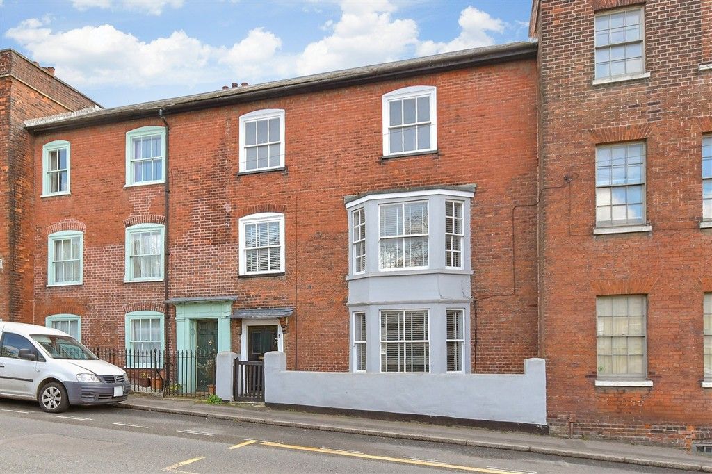 Property photo 1 of 16 Front (Web)