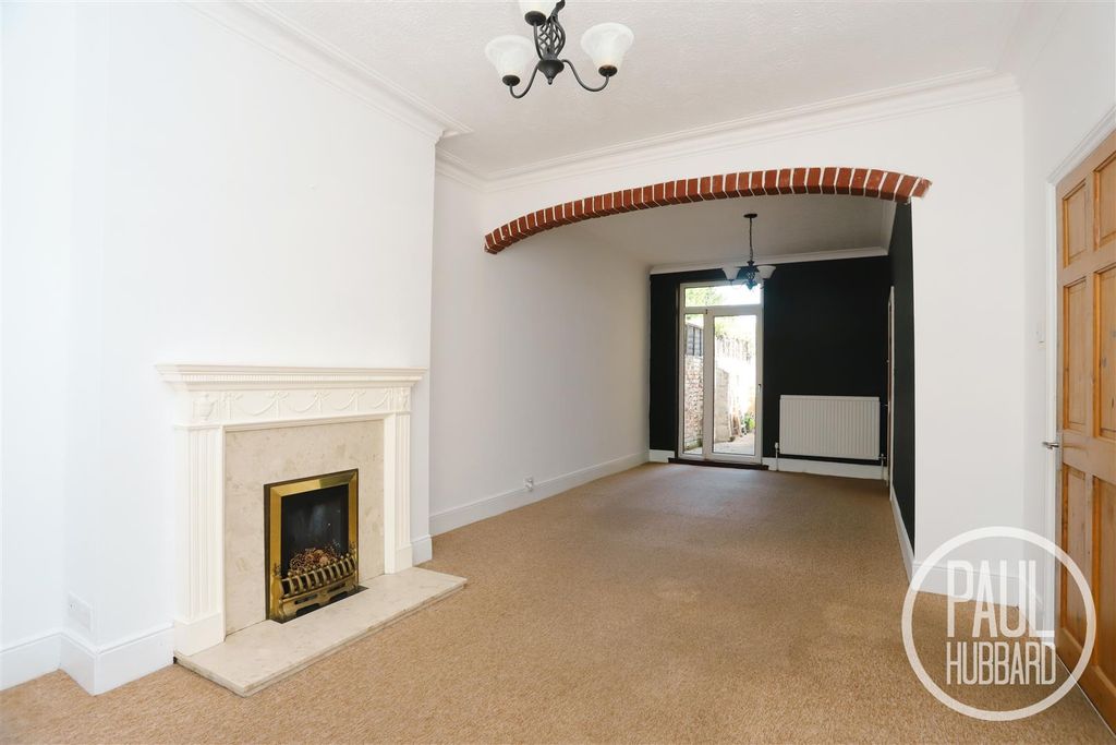 Property photo 3 of 14 Img_4993.Jpg