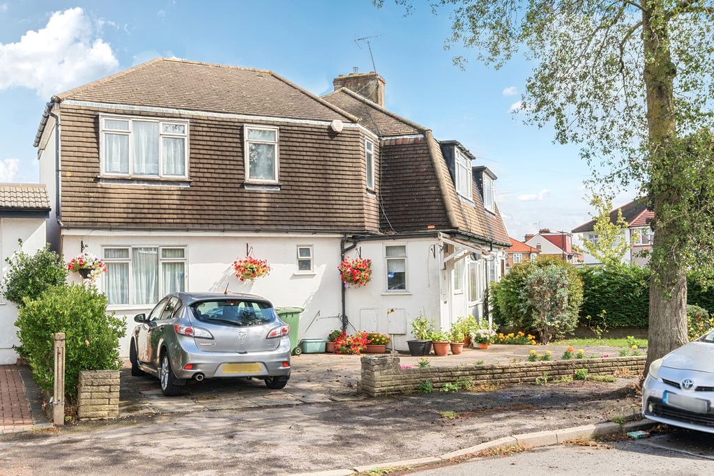 Property photo 1 of 19 1347988-21-68B982...