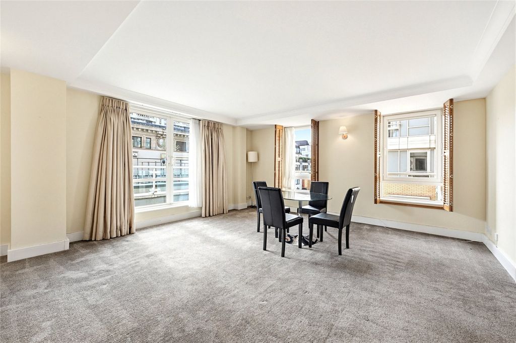 Property photo 1 of 19 Reception Room
