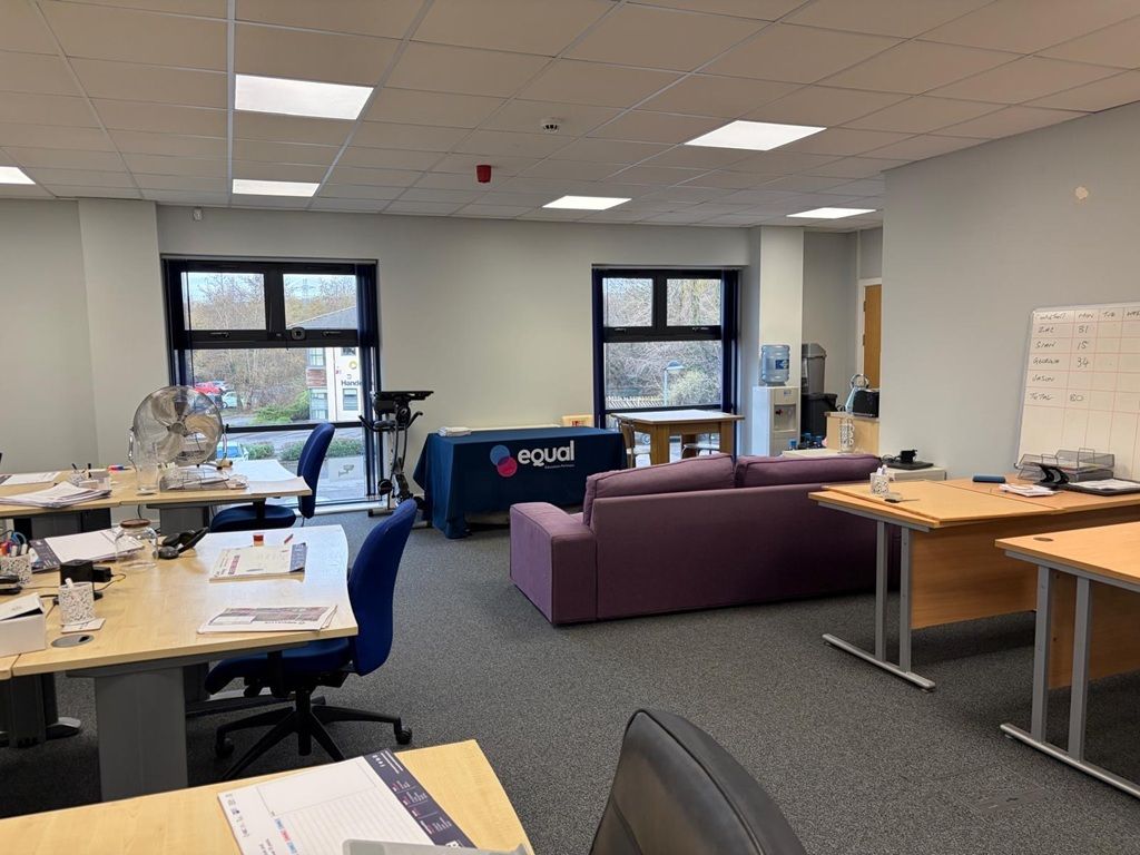 Property photo 3 of 6