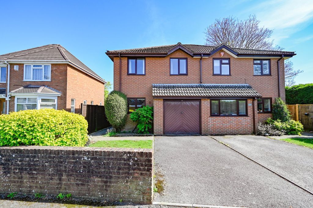 Property photo 1 of 17