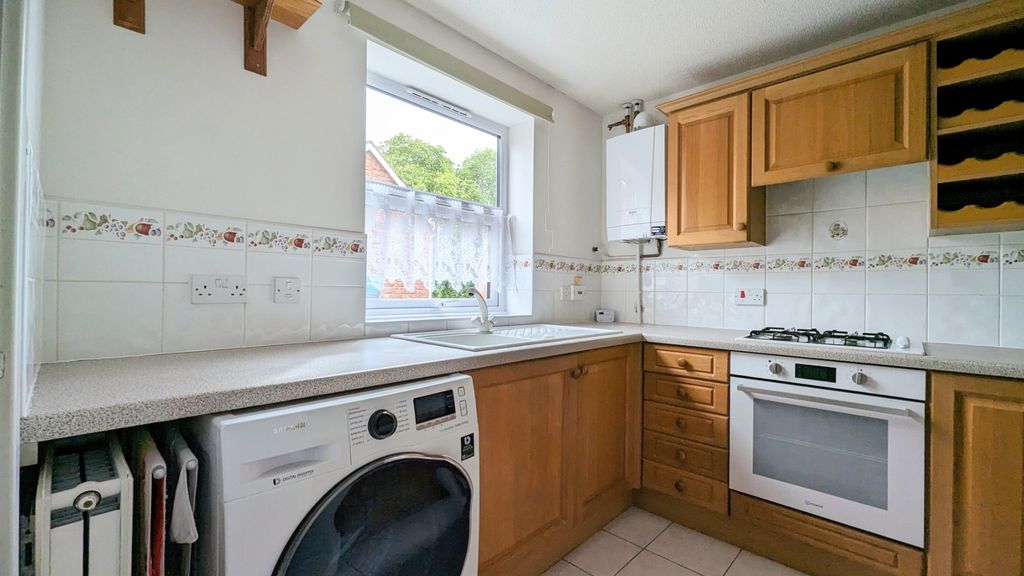Property photo 3 of 16 3239845