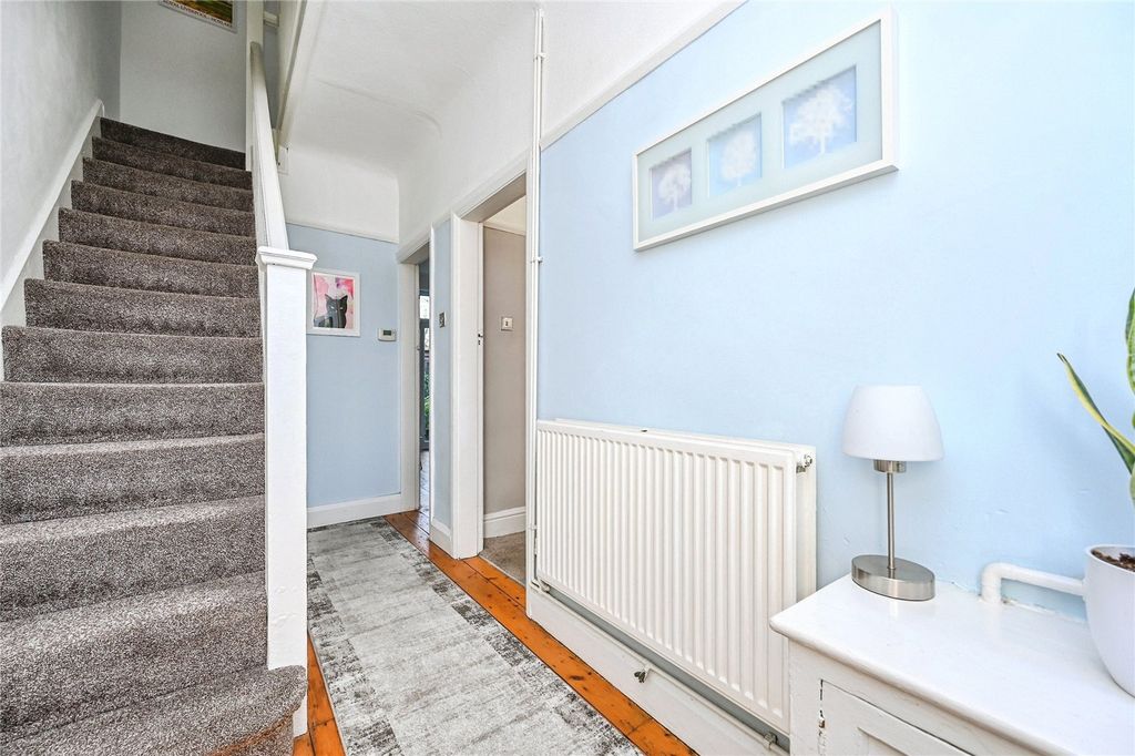 Property photo 2 of 20 Picture No. 10