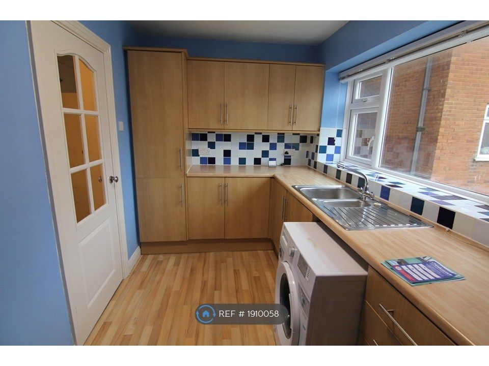 Property photo 3 of 9