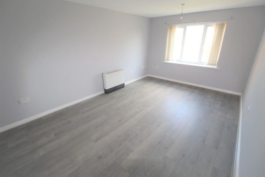 Property photo 2 of 8 Img_8366.Jpg