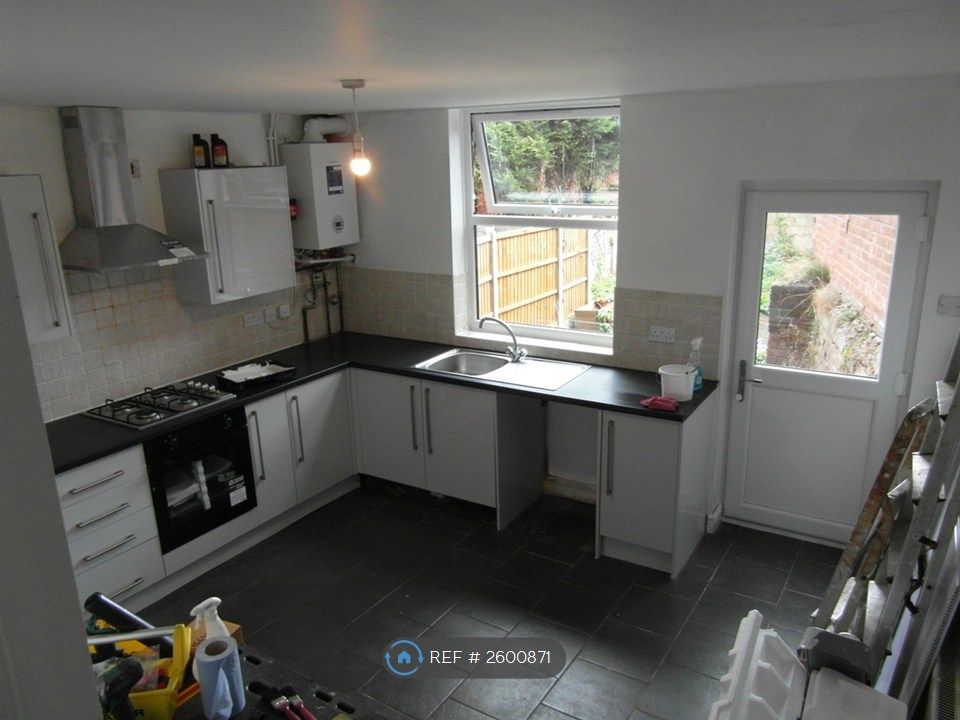 Property photo 3 of 4