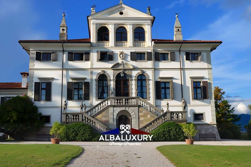 Property photo 3 of 36