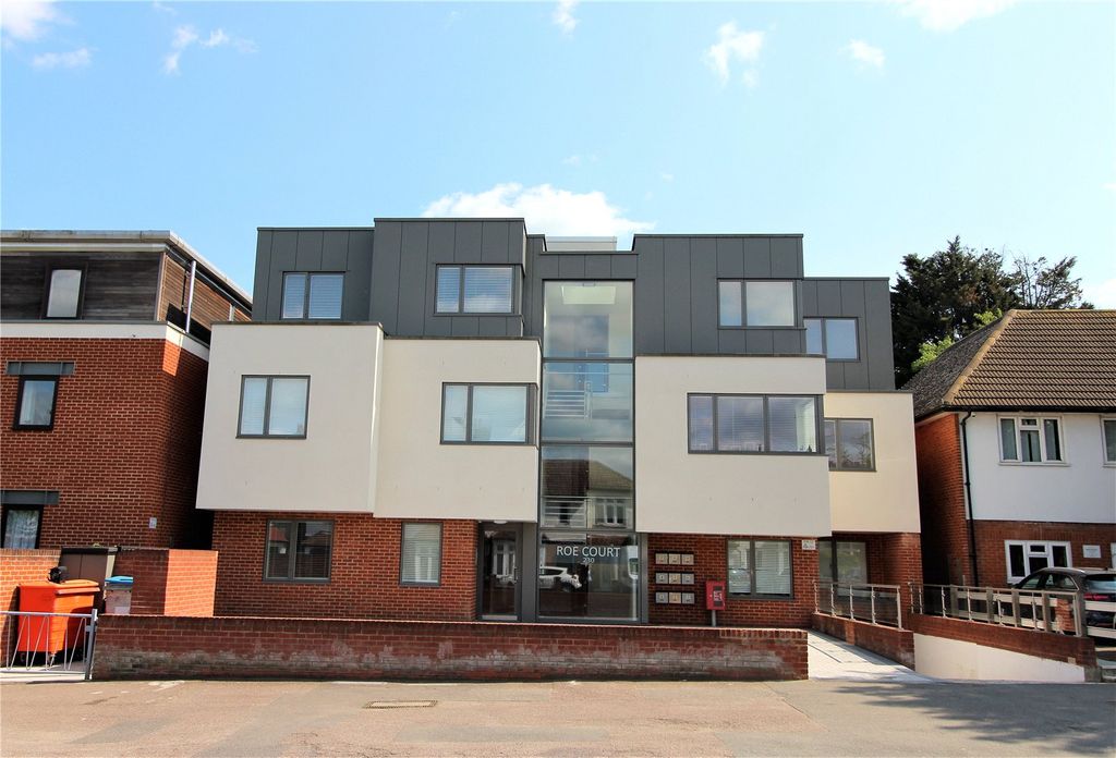 Property photo 1 of 14 Exterior