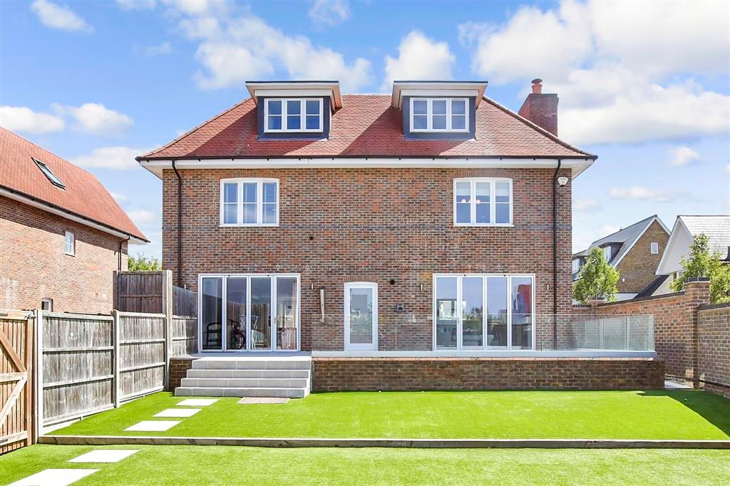 Property photo 2 of 4 Rear Elevation