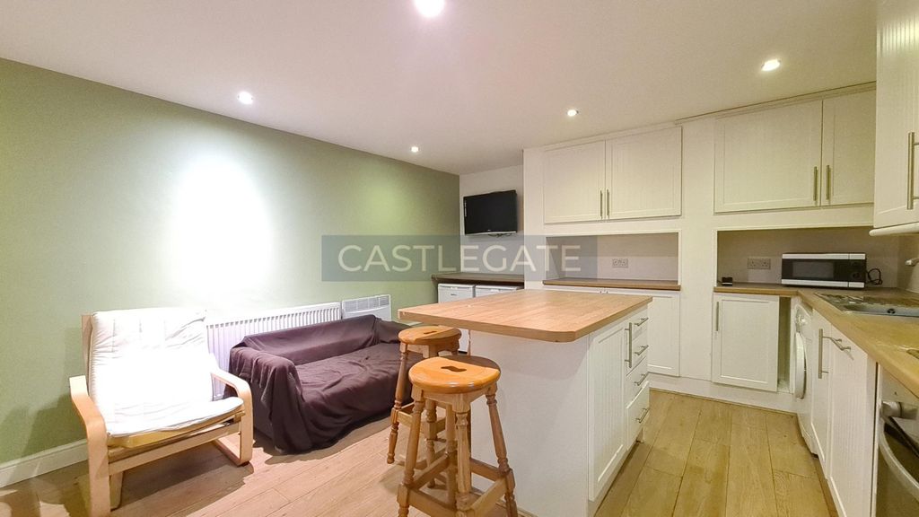 Property photo 3 of 19 20260121_115507