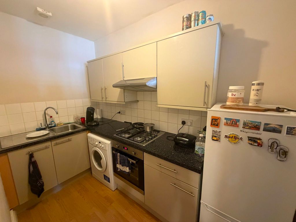 Property photo 2 of 6