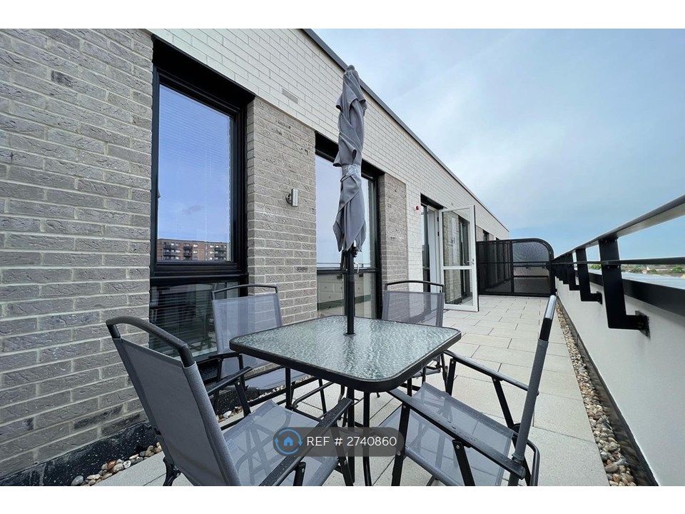 Property photo 1 of 31