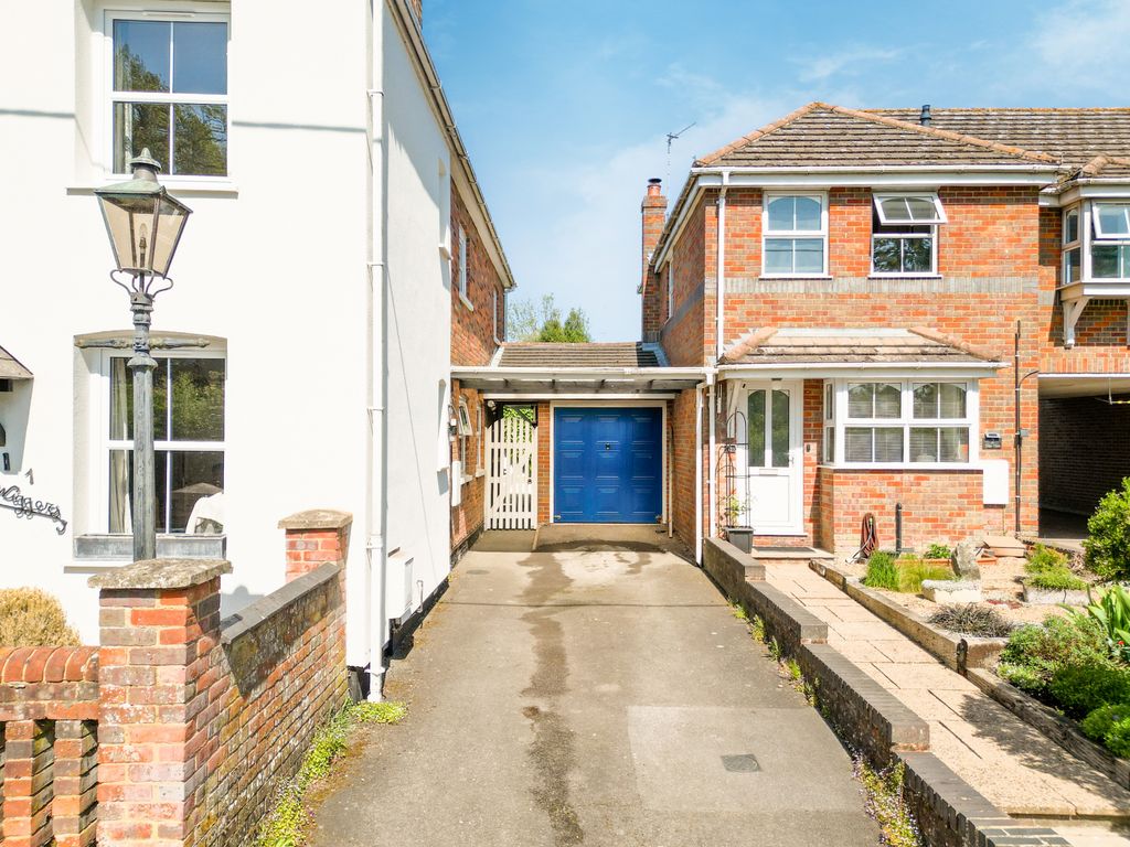 Property photo 3 of 21 Akeman Residential