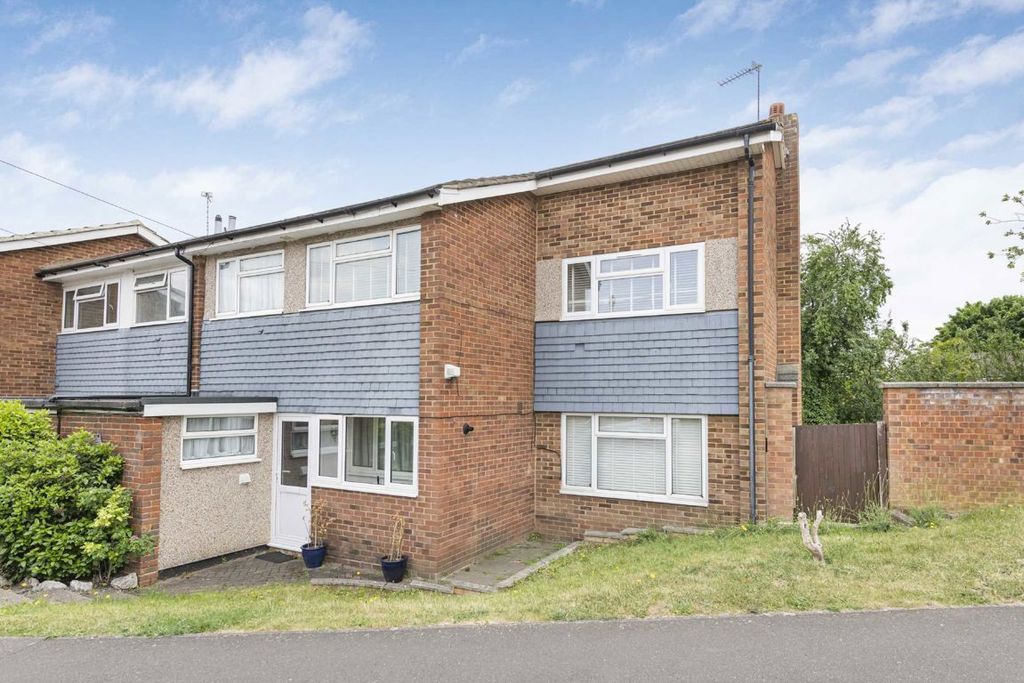 Property photo 1 of 6
