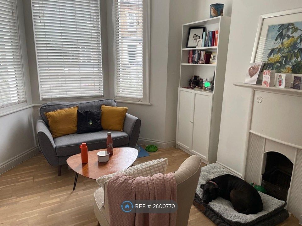 Property photo 1 of 9