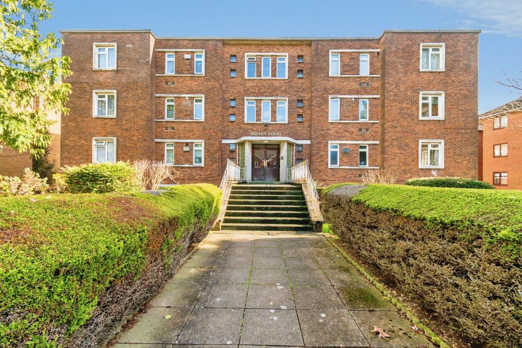 Property photo 1 of 17 Pbox-Img.Jpg