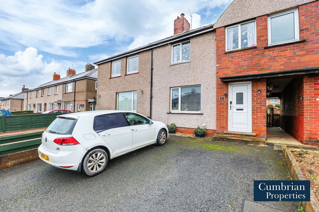 Property photo 1 of 14 Front Of The Property