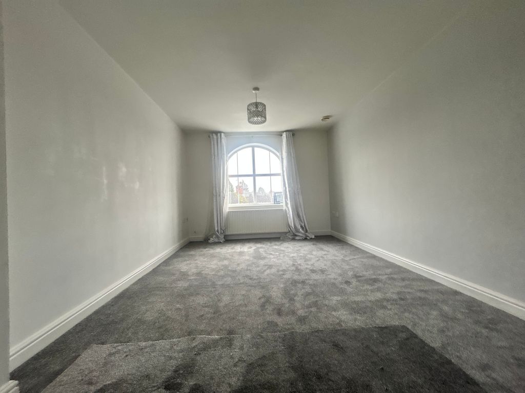 Property photo 2 of 5 Image