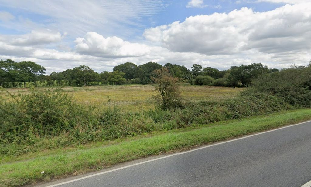 Property photo 2 of 5 Photo 2