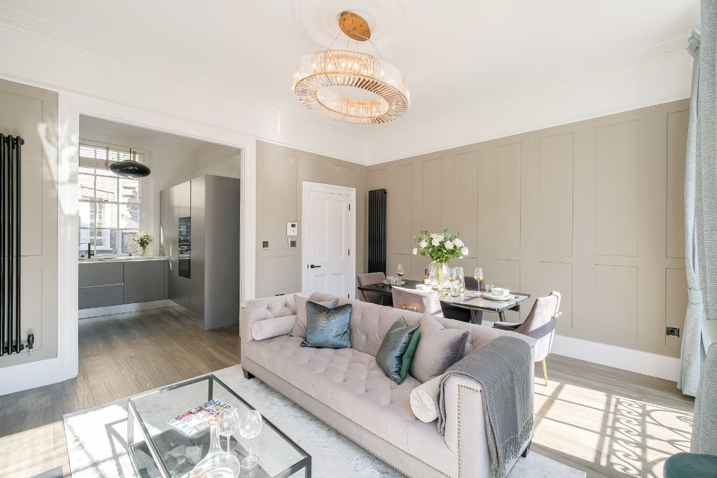 Property photo 1 of 25 2547460