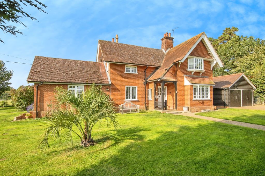 Property photo 1 of 27