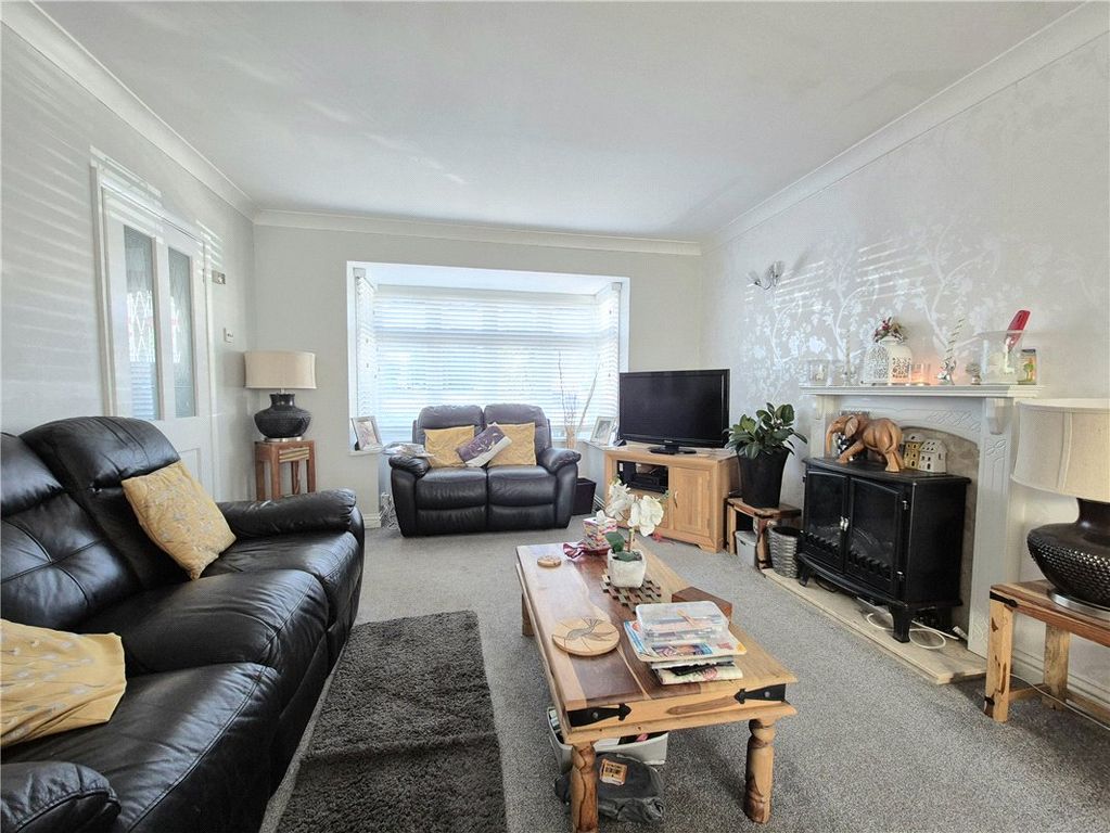 Property photo 2 of 14 Picture No. 03