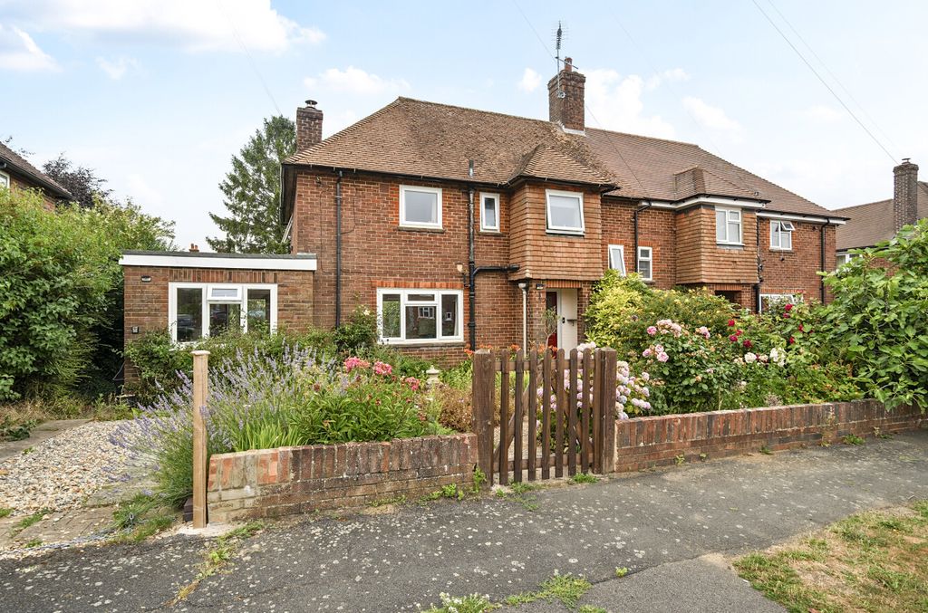 Property photo 1 of 16 1315689-20-6864Fd...