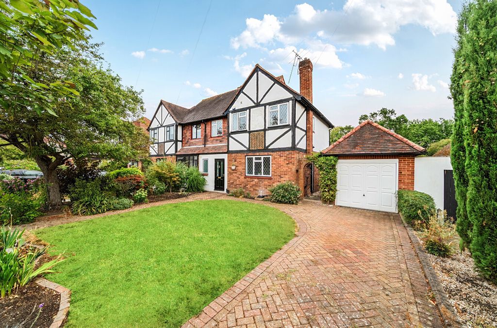 Property photo 1 of 20 1-6A85A0A8A80d6-1...