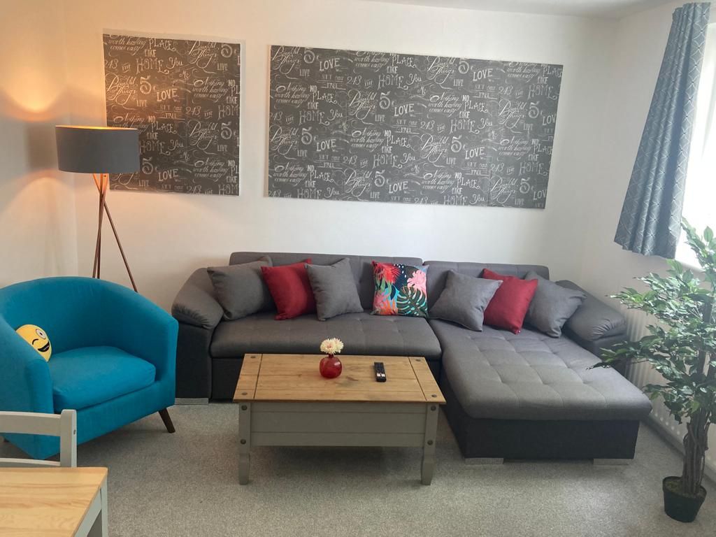 Property photo 3 of 19 B390A2A3-E9E7-4750-9d77-98Fdf7515bae.Jpeg