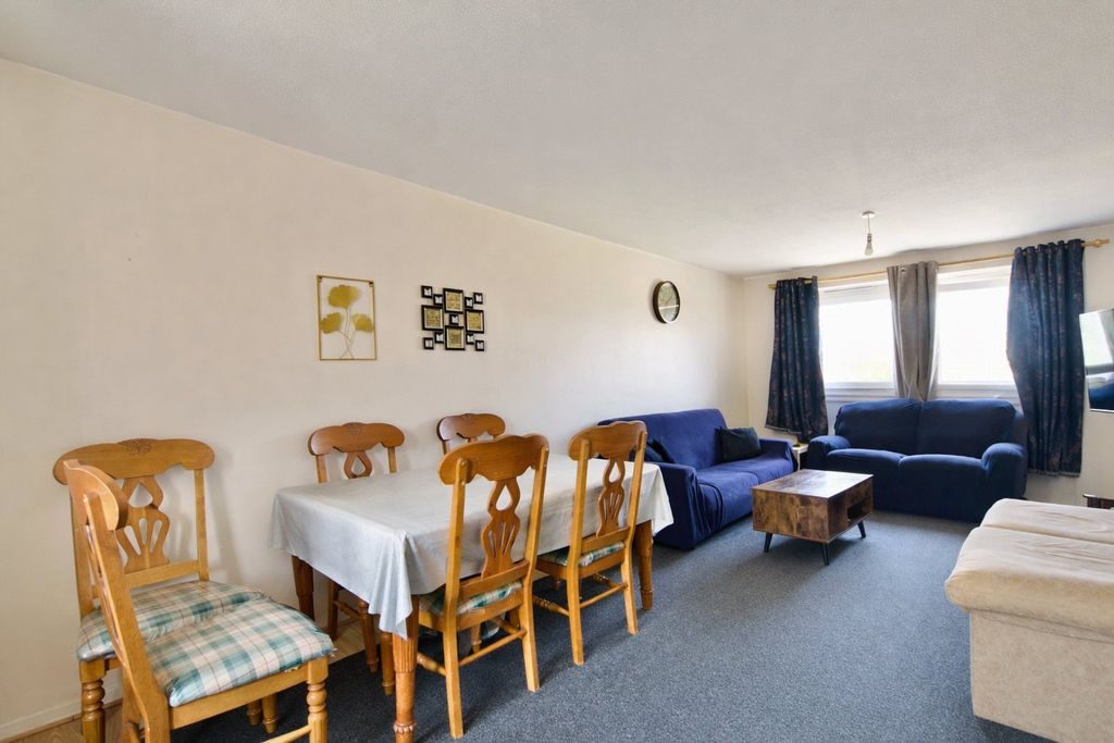 Property photo 2 of 14 Picture No. 39