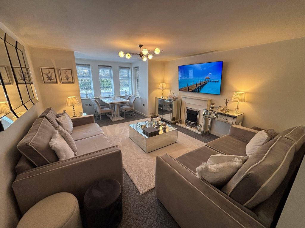 Property photo 2 of 14 Picture No. 06