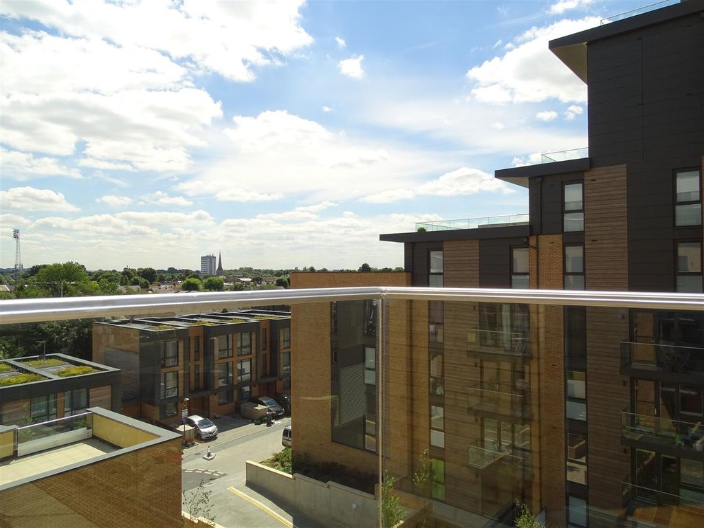 Property photo 1 of 7