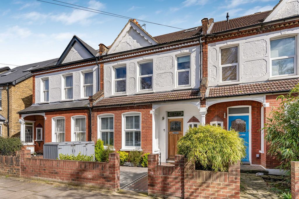 Property photo 1 of 27