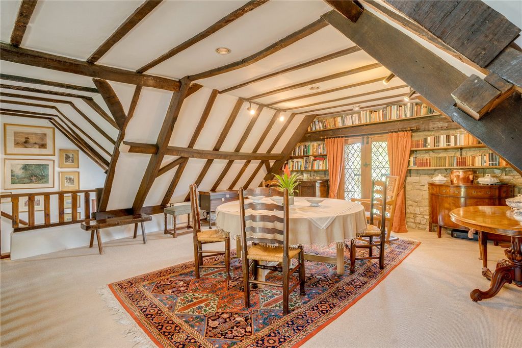 Property photo 3 of 19 Picture 3