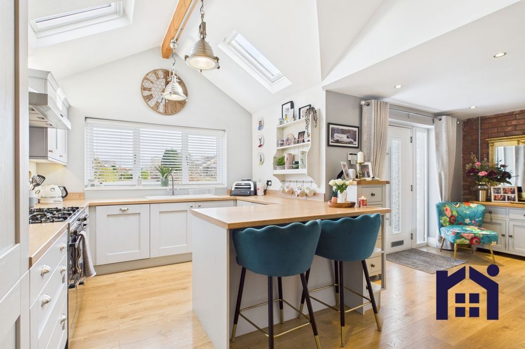 Property photo 2 of 24 Heart Of The Home