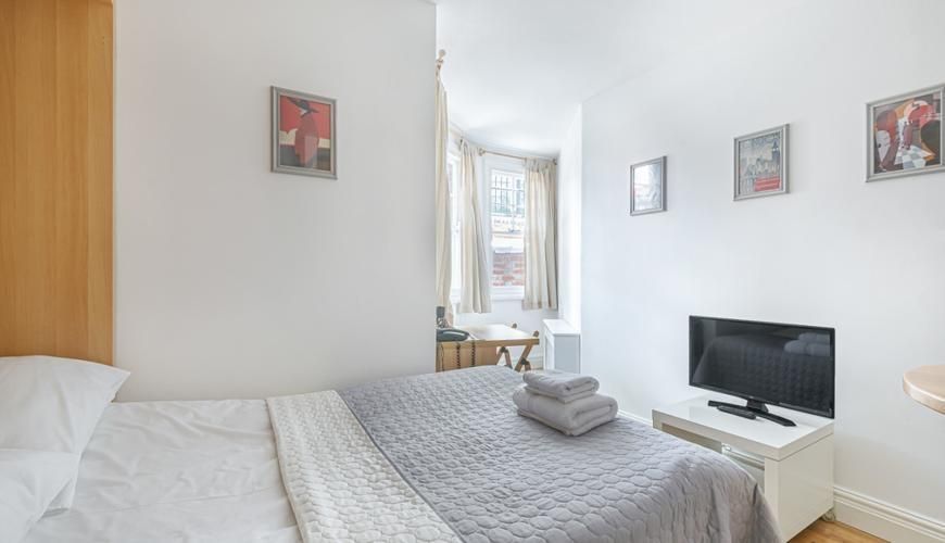 Property photo 3 of 7 Gallery