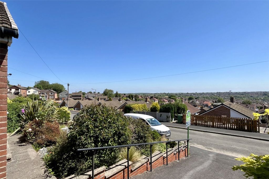 Property photo 1 of 15 Picture No. 17